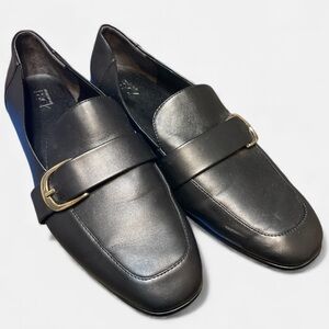 Women's Nordstrom Rack Black Loafers Gold Hardware Size 10